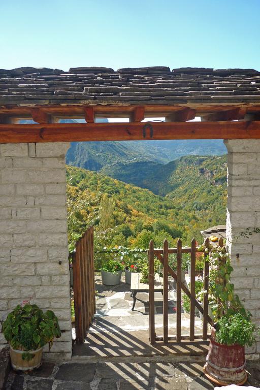 Guesthouse Iro Papingo Dış mekan fotoğraf