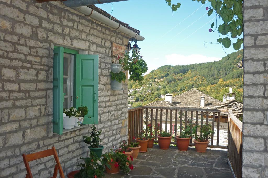 Guesthouse Iro Papingo Dış mekan fotoğraf